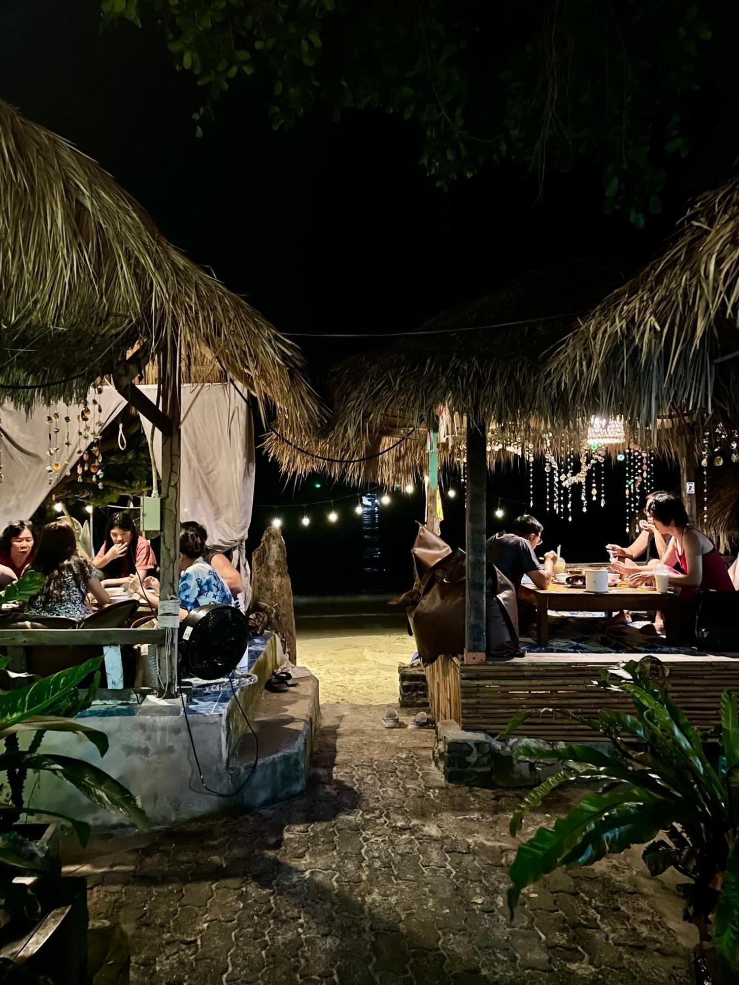 Apache Loongdum Koh Samed Pensión